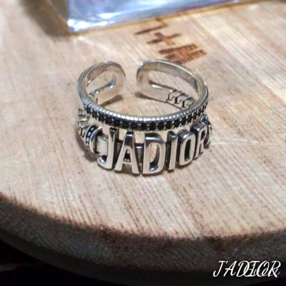 J'ADIOR Silver Ring